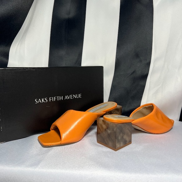 Orange Saks Fifth Avenue Heels size 6.5 - Picture 2 of 2